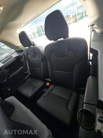 2024 Volvo XC90 B6 Plus Bright Theme 7-Passenger - miniatura 11
