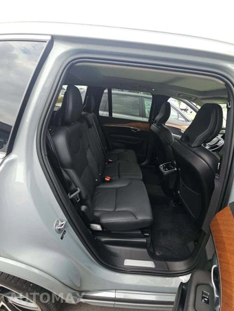 2024 Volvo XC90 B6 Plus Bright Theme 7-Passenger - miniatura 14