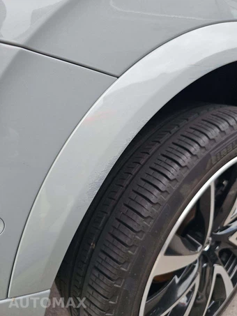 2024 Volvo XC90 B6 Plus Bright Theme 7-Passenger - miniatura 19