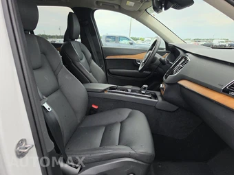 2024 Volvo XC90 B6 Plus Bright Theme 7-Passenger – miniatura 8