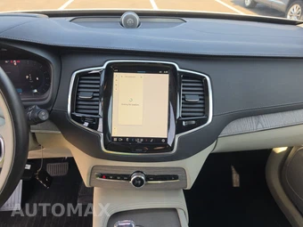 2024 Volvo XC90 B6 Ultimate Bright Theme 6-Passenger - miniatura 11
