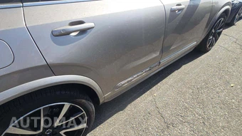 2024 Volvo XC90 B6 Ultimate Bright Theme 6-Passenger - miniatura 27
