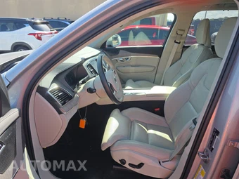 2024 Volvo XC90 B6 Ultimate Bright Theme 6-Passenger – miniatura 7