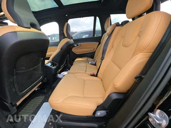 2024 Volvo XC90 B6 Ultimate Bright Theme 7-Passenger – miniatura 13