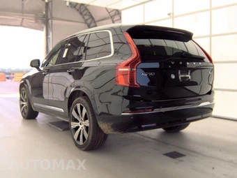 2024 Volvo XC90 B6 Ultimate Bright Theme 7-Passenger – miniatura 6