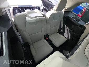 2024 Volvo XC90 B6 Ultimate Bright Theme 7-Passenger - miniatura 14