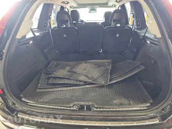 2024 Volvo XC90 B6 Ultimate Bright Theme 7-Passenger – miniatura 17