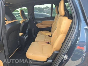 2024 Volvo XC90 B6 Ultimate Bright Theme 7-Passenger – miniatura 13