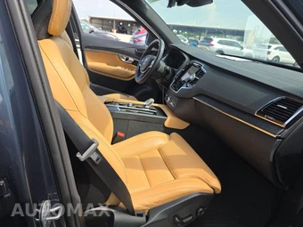 2024 Volvo XC90 B6 Ultimate Bright Theme 7-Passenger – miniatura 8