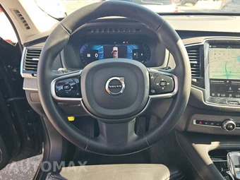 2024 Volvo XC90 B6 Ultimate Bright Theme 7-Passenger – miniatura 10