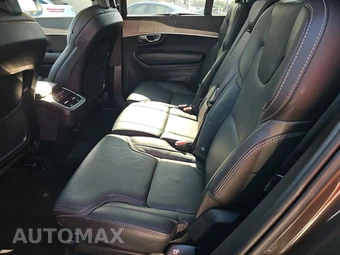 2024 Volvo XC90 B6 Ultimate Bright Theme 7-Passenger – miniatura 13