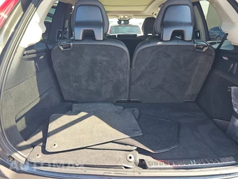 2024 Volvo XC90 B6 Ultimate Bright Theme 7-Passenger – miniatura 17