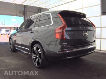 2024 Volvo XC90 B6 Ultimate Bright Theme 7-Passenger – miniatura 6
