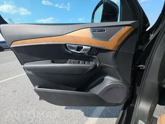 2024 Volvo XC90 Recharge Plug-In Hybrid T8 Plus Bright Theme 6-Passenger – miniatura 9