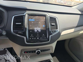 2024 Volvo XC90 Recharge Plug-In Hybrid T8 Plus Bright Theme 6-Passenger - miniatura 10