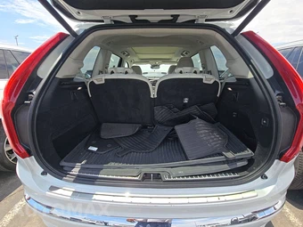 2024 Volvo XC90 Recharge Plug-In Hybrid T8 Plus Bright Theme 6-Passenger – miniatura 17