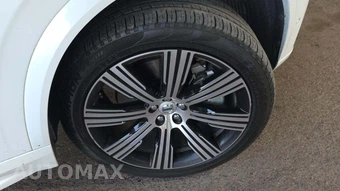 2024 Volvo XC90 Recharge Plug-In Hybrid T8 Plus Bright Theme 6-Passenger – miniatura 31