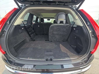 2024 Volvo XC90 Recharge Plug-In Hybrid T8 Plus Bright Theme 7-Passenger - miniatura 15