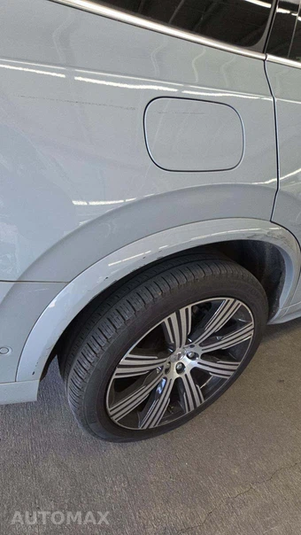 2024 Volvo XC90 Recharge Plug-In Hybrid T8 Plus Bright Theme 7-Passenger – miniatura 28