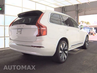 2024 Volvo XC90 Recharge Plug-In Hybrid T8 Plus Bright Theme 7-Passenger – miniatura 4