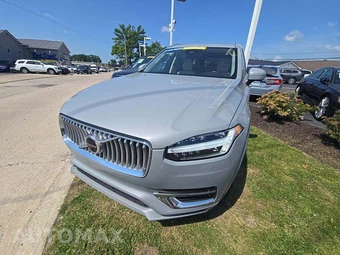 2024 Volvo XC90 Recharge Plug-In Hybrid T8 Plus Bright Theme 7-Passenger