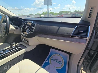 2024 Volvo XC90 Recharge Plug-In Hybrid T8 Plus Bright Theme 7-Passenger - miniatura 19