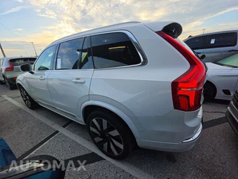 2024 Volvo XC90 Recharge Plug-In Hybrid T8 Plus Bright Theme 7-Passenger - miniatura 6