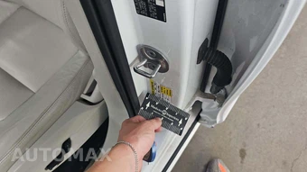 2024 Volvo XC90 Recharge Plug-In Hybrid T8 Plus Bright Theme 7-Passenger - miniatura 33