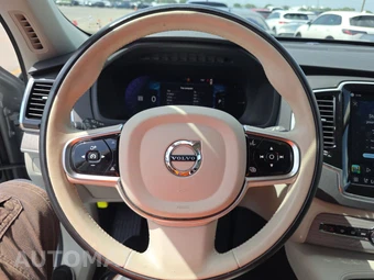 2024 Volvo XC90 Recharge Plug-In Hybrid T8 Plus Bright Theme 7-Passenger – miniatura 10