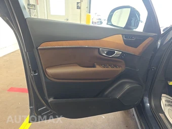 2024 Volvo XC90 Recharge Plug-In Hybrid T8 Plus Bright Theme 7-Passenger - miniatura 9