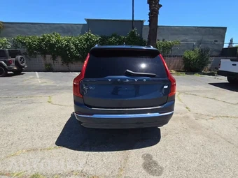 2024 Volvo XC90 Recharge Plug-In Hybrid T8 Plus Bright Theme 7-Passenger – miniatura 4