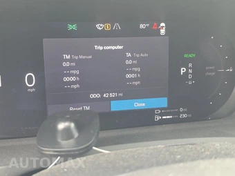 2024 Volvo XC90 Recharge Plug-In Hybrid T8 Ultimate Bright Theme 6-Passenger - miniatura 12