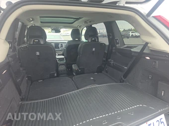 2024 Volvo XC90 Recharge Plug-In Hybrid T8 Ultimate Bright Theme 6-Passenger - miniatura 17