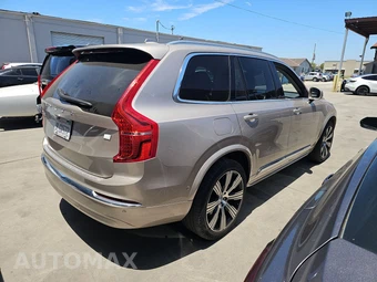 2024 Volvo XC90 Recharge Plug-In Hybrid T8 Ultimate Bright Theme 6-Passenger - miniatura 4