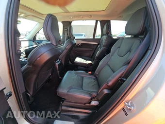 2024 Volvo XC90 Recharge Plug-In Hybrid T8 Ultimate Bright Theme 6-Passenger - miniatura 13