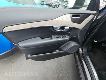 2024 Volvo XC90 Recharge Plug-In Hybrid T8 Ultimate Bright Theme 7-Passenger - miniatura 9