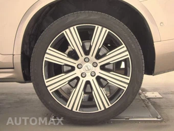 2024 Volvo XC90 Recharge Plug-In Hybrid T8 Ultimate Bright Theme 7-Passenger - miniatura 12