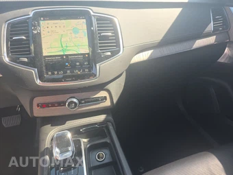 2024 Volvo XC90 Recharge Plug-In Hybrid T8 Ultimate Bright Theme 7-Passenger - miniatura 11