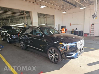 2024 Volvo XC90 Recharge Plug-In Hybrid T8 Ultimate Bright Theme 7-Passenger - miniatura 3