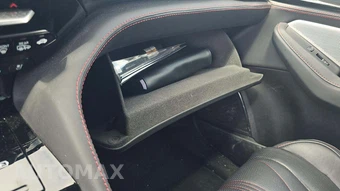 2025 Acura MDX w/Platinum Elite A-Spec Pkg - miniatura 17