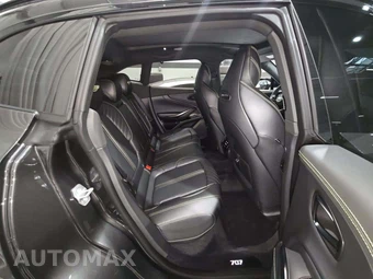 2025 Aston Martin DBX707 707 - miniatura 16