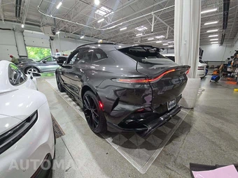 2025 Aston Martin DBX707 707 - miniatura 2