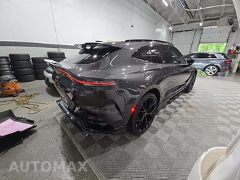 2025 Aston Martin DBX707 707 - miniatura 3