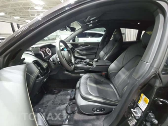 2025 Aston Martin DBX707 707 - miniatura 6