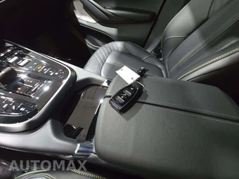 2025 Aston Martin DBX707 707 - miniatura 8