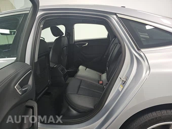 2025 Audi A5 All-new Premium Hatchback 2.0 TFSI - miniatura 13