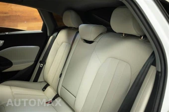 2025 Audi A5 All-new Premium Plus Hatchback 2.0 TFSI - miniatura 13