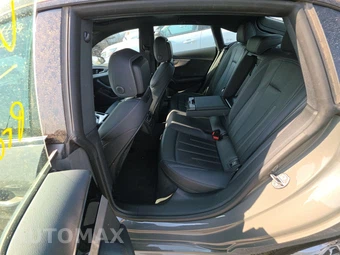 2025 Audi A5 Sportback S line Premium Sedan 45 TFSI - miniatura 13