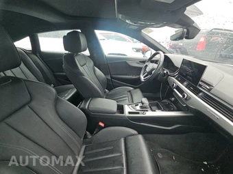 2025 Audi A5 Sportback S line Premium Sedan 45 TFSI - miniatura 8