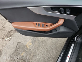 2025 Audi A5 Sportback S line Premium Sedan 45 TFSI - miniatura 9